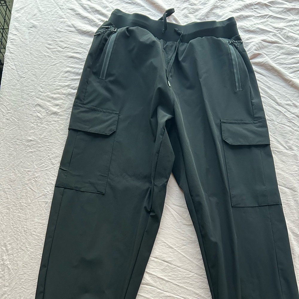 Cargo pants